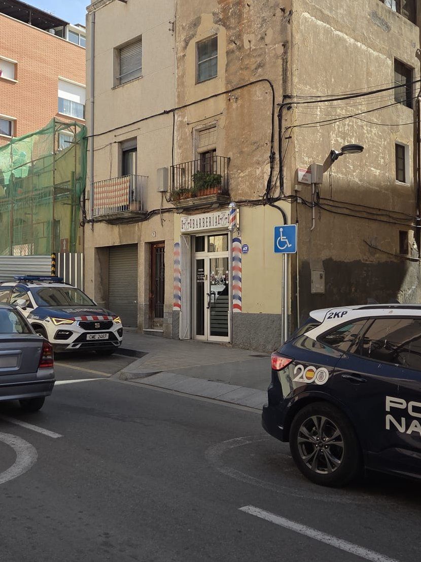 Una de les barberies inspeccionades en un operació policial a Valls