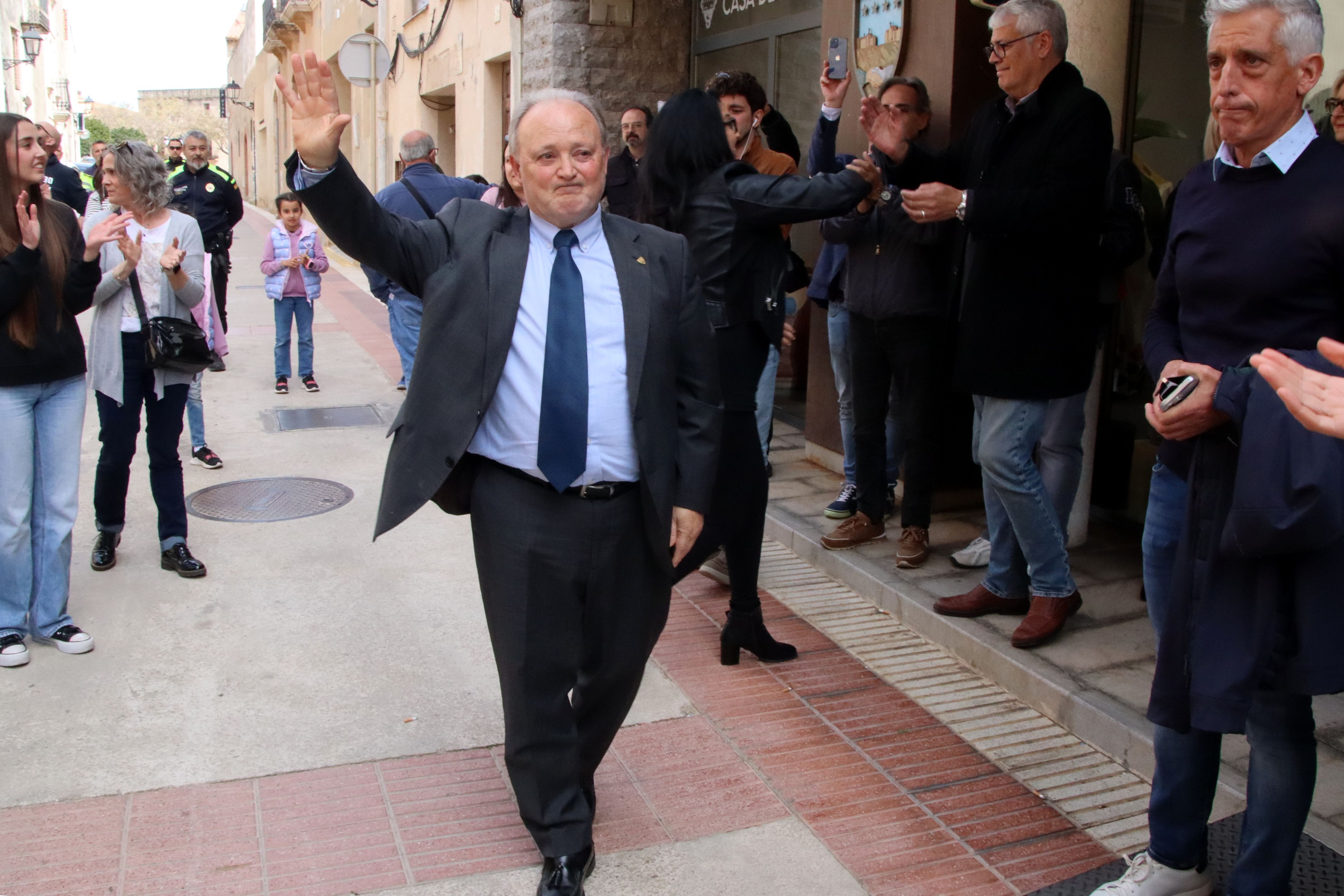 18718bef c0f2 46a8 8dc3 f48f1f2f789d