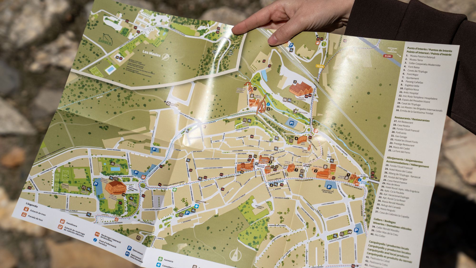 L’Espluga estrena un nou mapa turístic per Setmana Santa per potenciar la seva marca turística 3