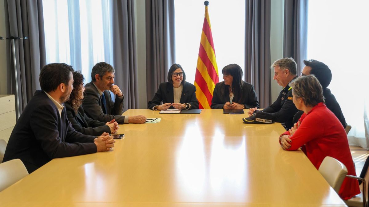 Gavà, primer municipi amb policia local que incorpora lectors de matrícules intel·ligents 1