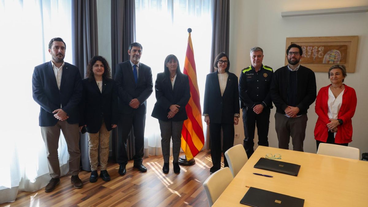 Gavà, primer municipi amb policia local que incorpora lectors de matrícules intel·ligents 2