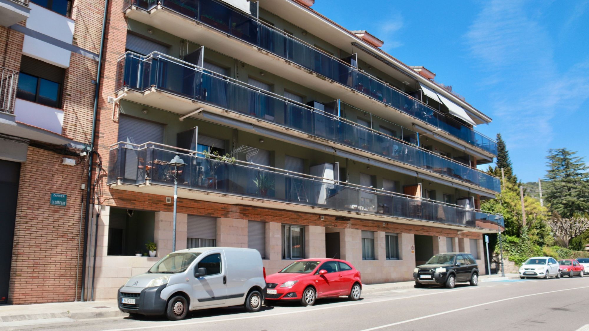 Bloc de pisos de Puig reig on hi ha hagut un incendi mortal amb una víctima