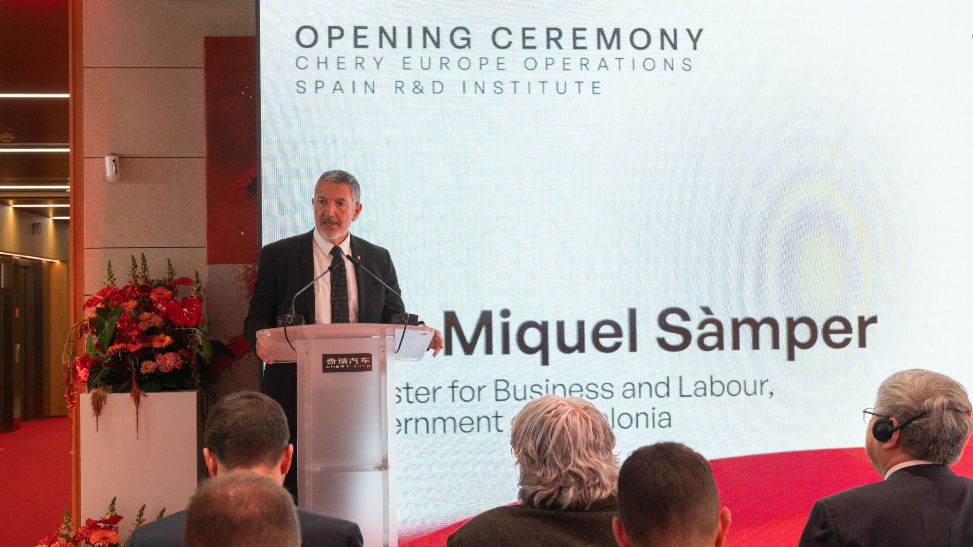 Miquel Sàmper en la presentació de les noves instal·lacions de Chery Auto a Cornellà