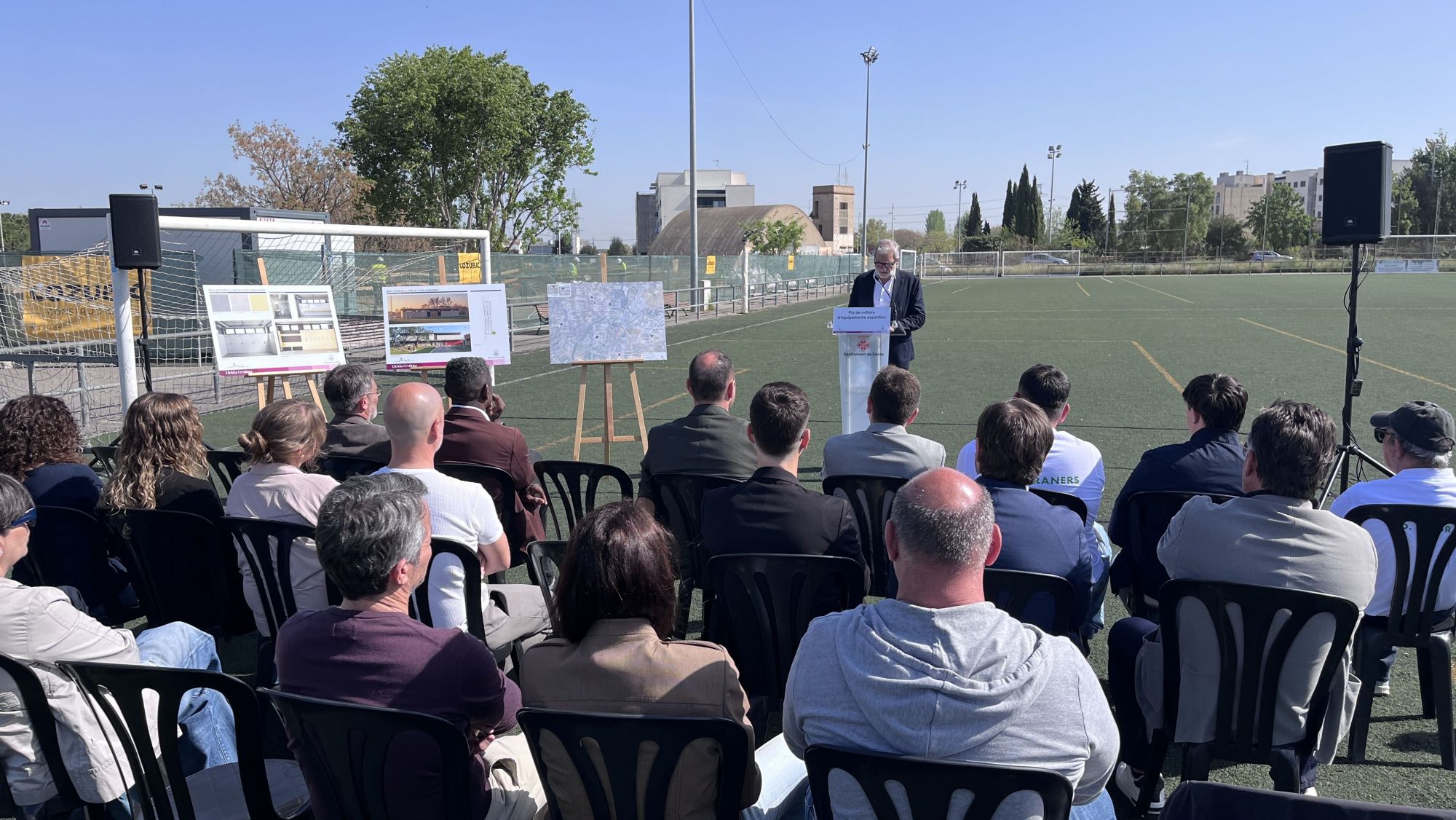 L'alcalde Larrosa ha afirmat que la millora dels equipaments esportius suposa una millora per a l'esport i per a la salut de les persones