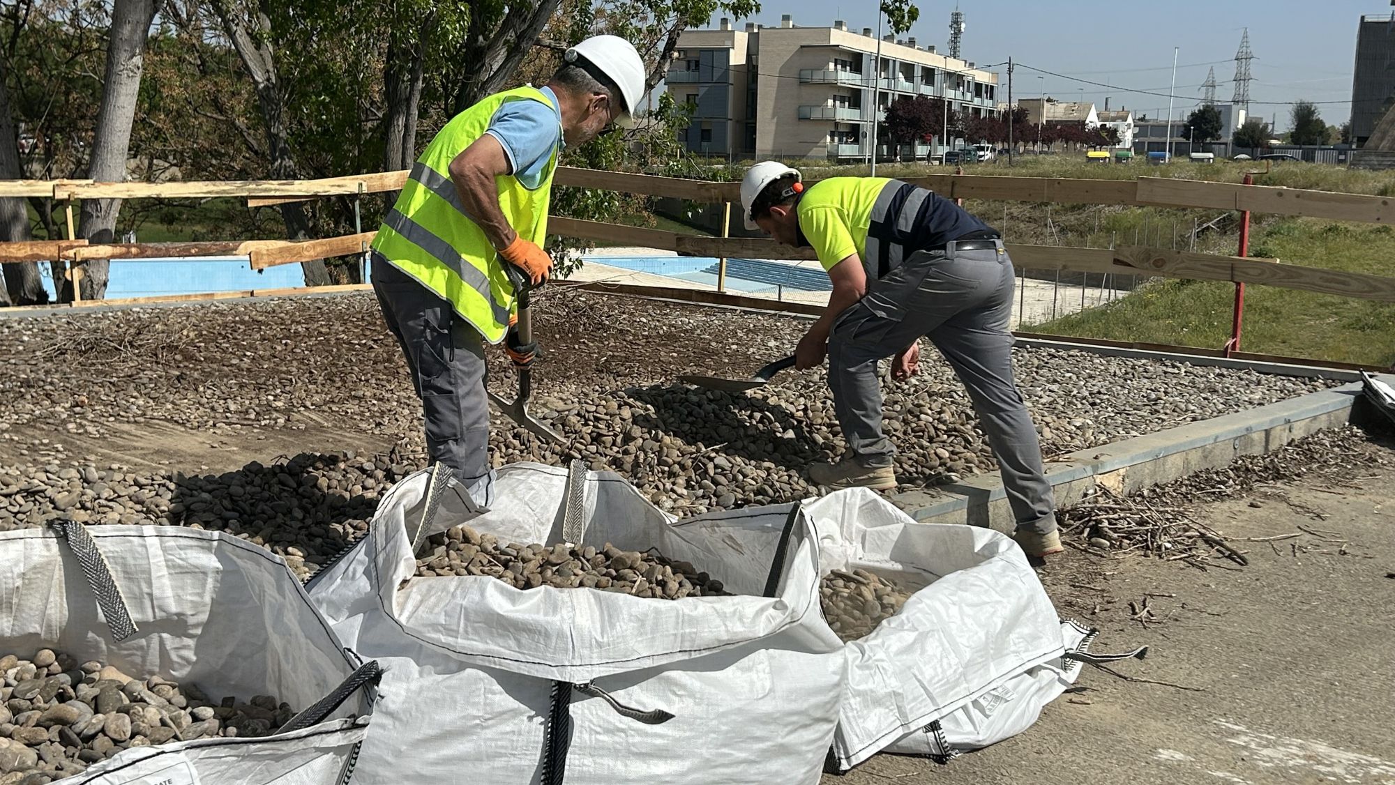 S’han iniciat les obres d’ampliació dels vestidors de la zona esportiva dels Magraners