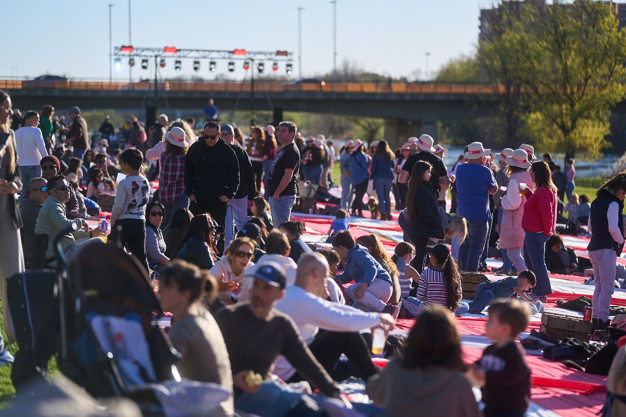 Torna el Pícnic aquest dissabte 18 d'abril al marge esquerre del riu Segre de Lleida.