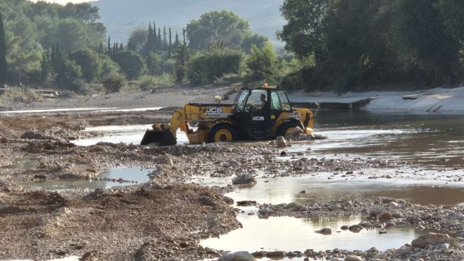 Una maquina treballant a un dels punts afectats