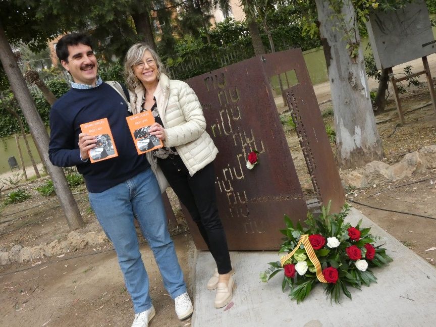 La Diada de Sant Jordi arriba a Tortosa amb homenatges a Vergés i Pérez Bonfill 3