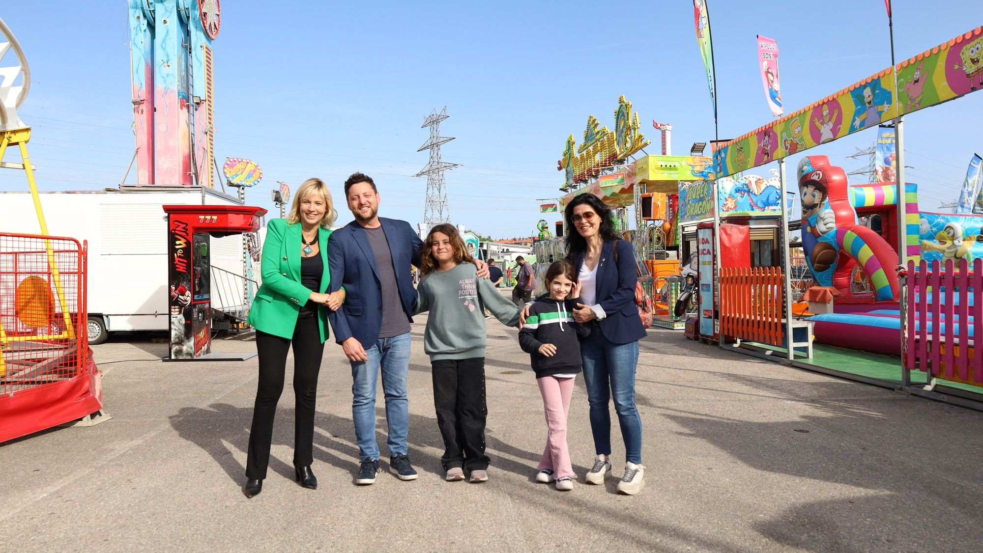Rubén Viñuales, Montse Adan i Sonia Orts inauguren la Fira d'Atraccions de la Fira de Bonavista