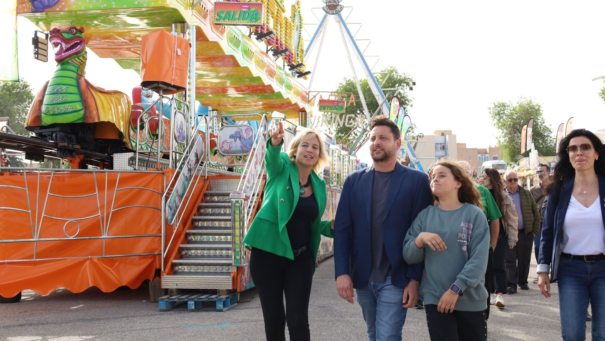Rubén Viñuales, Montse Adan i Sonia Orts inauguren la Fira d'Atraccions de la Fira de Bonavista 21