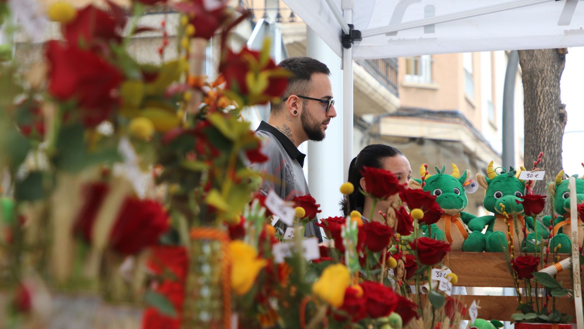Paradeta de Sant Jordi a Roquetes