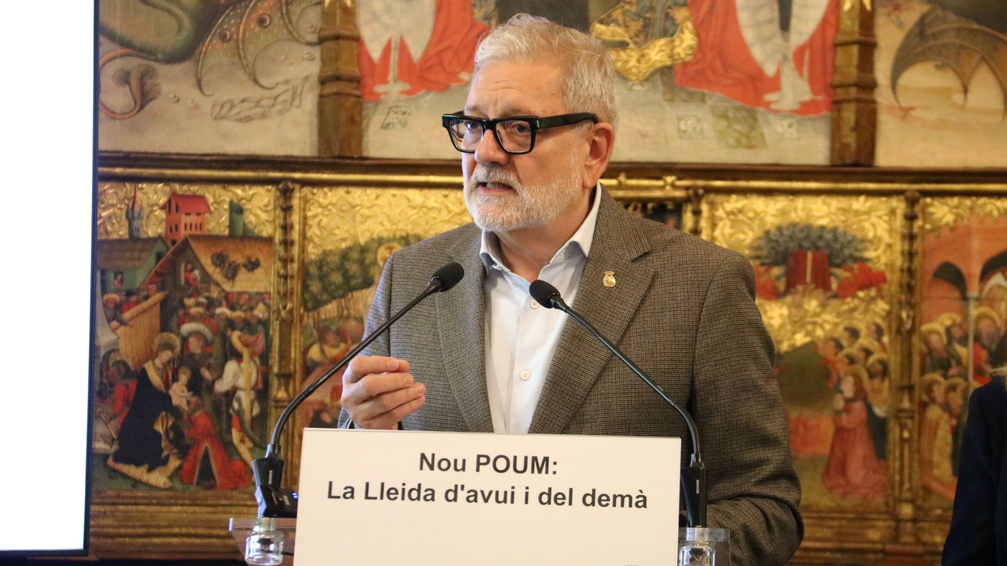 Fèlix Larrosa en la presentació del nou POUM a la Paeria de Lleida