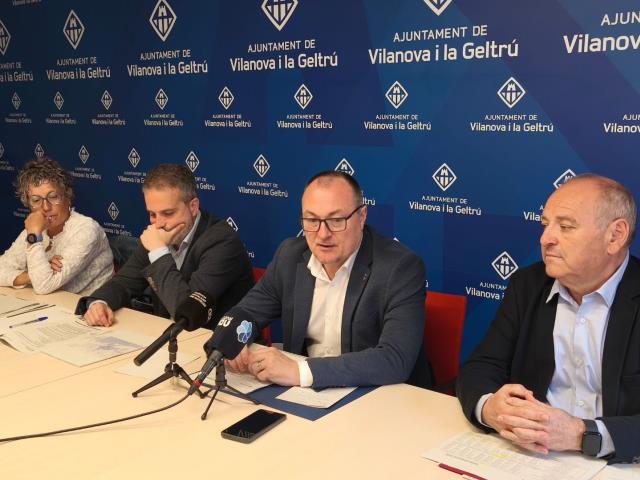 L'alcalde de Vilanova i la Geltrú, Juan Luis Ruiz, i el regidor d’Hisenda, Alfredo Villa