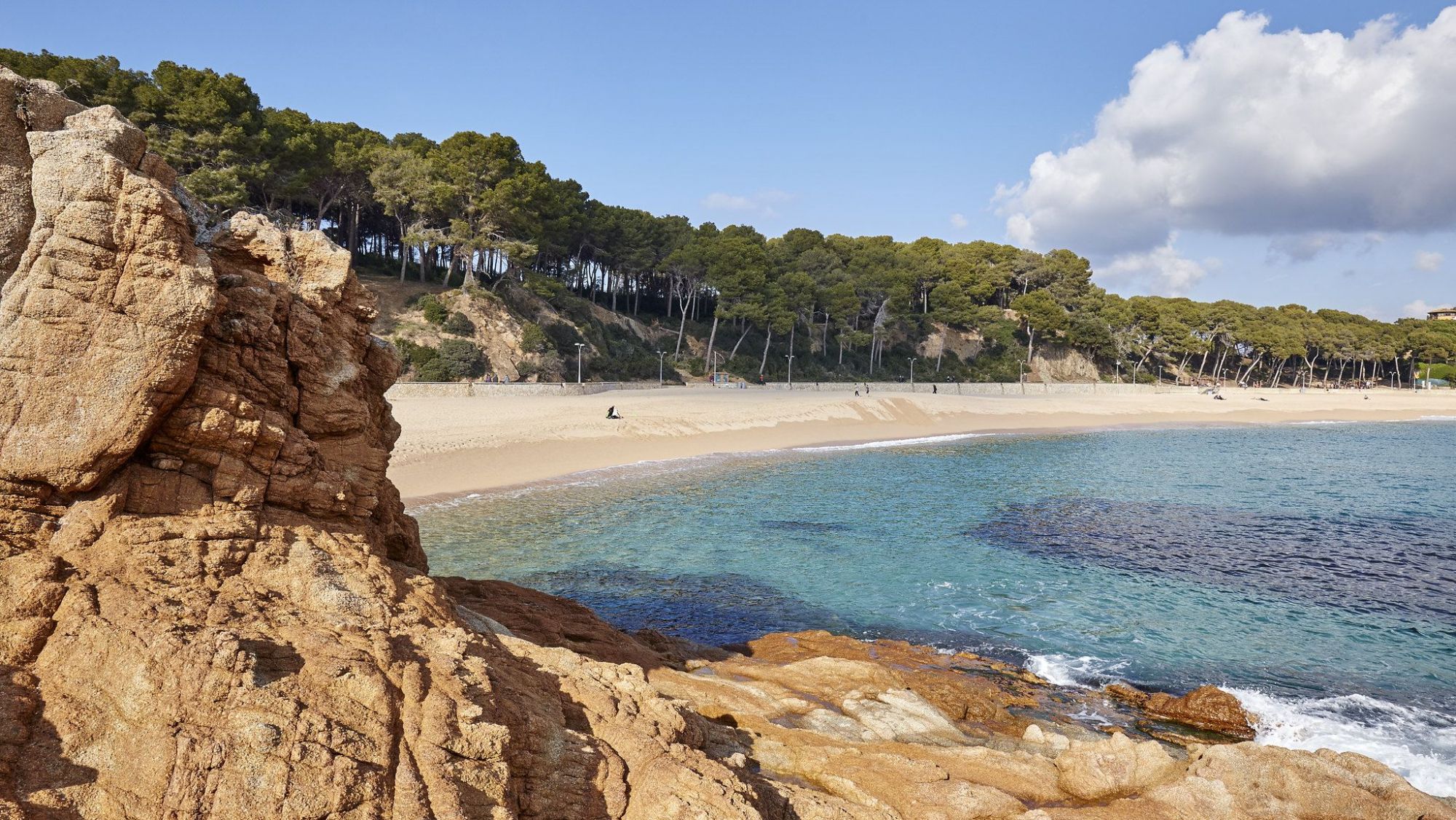 Una de les platges i cales de Lloret de Mar 3