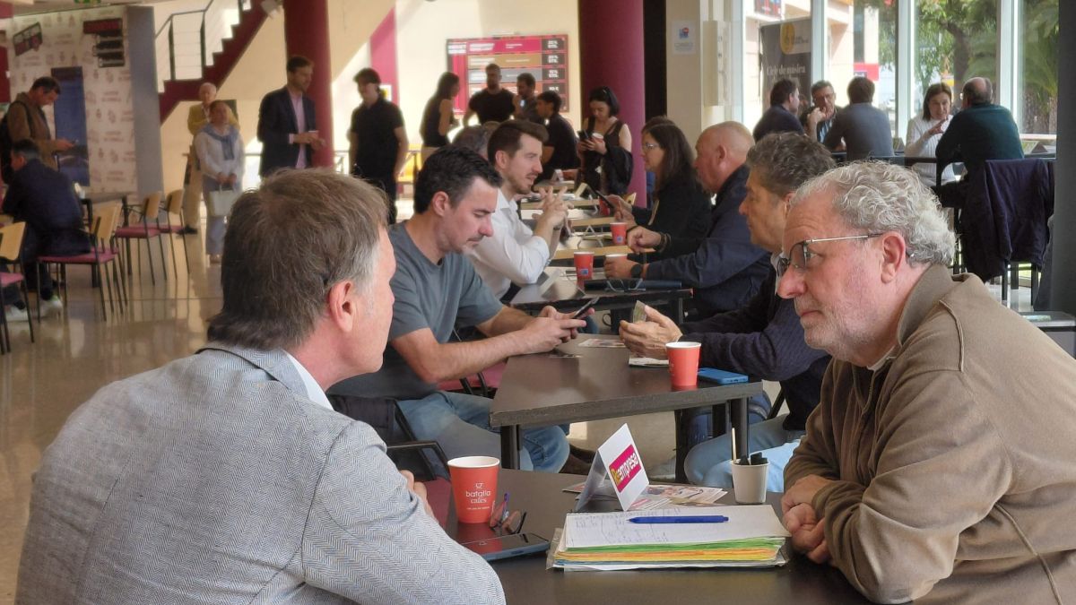 La Matinal de Reempresa reuneix a Cornellà més de 70 empresaris i emprenedors 1