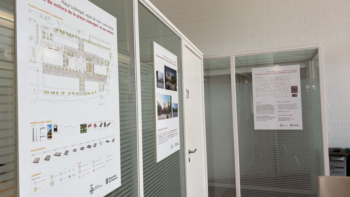 Una exposició mostra la futura transformació de la plaça Llobregat de les Roquetes 1