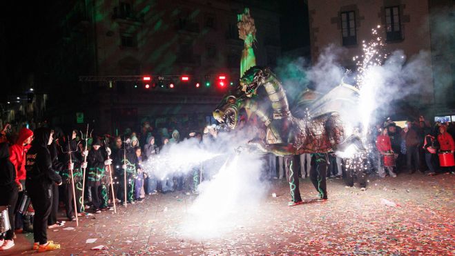 Debut del drac Pedrafoc Foto ©evabalcells (2)