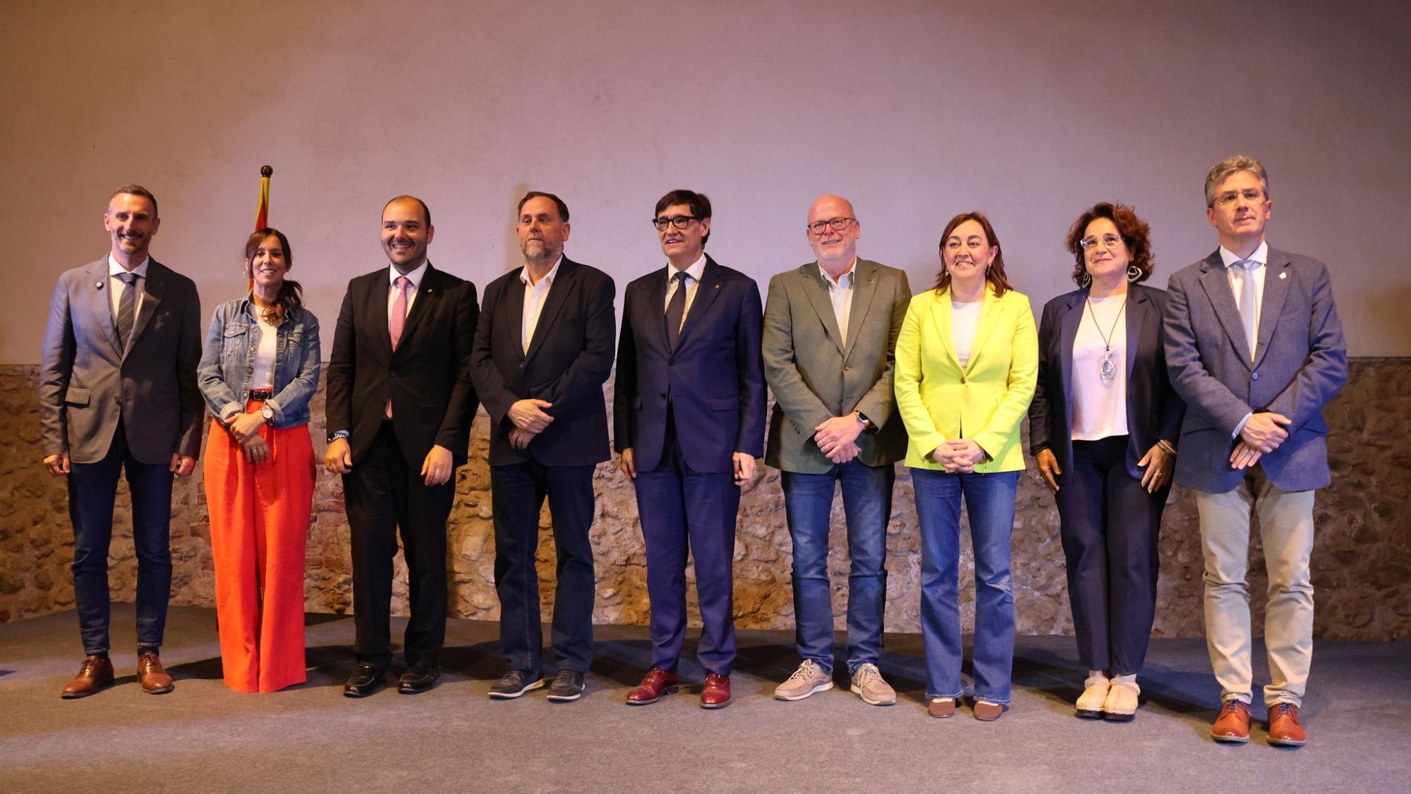 Els alcaldes de la segona corona metropolitana presenten la línia orbital