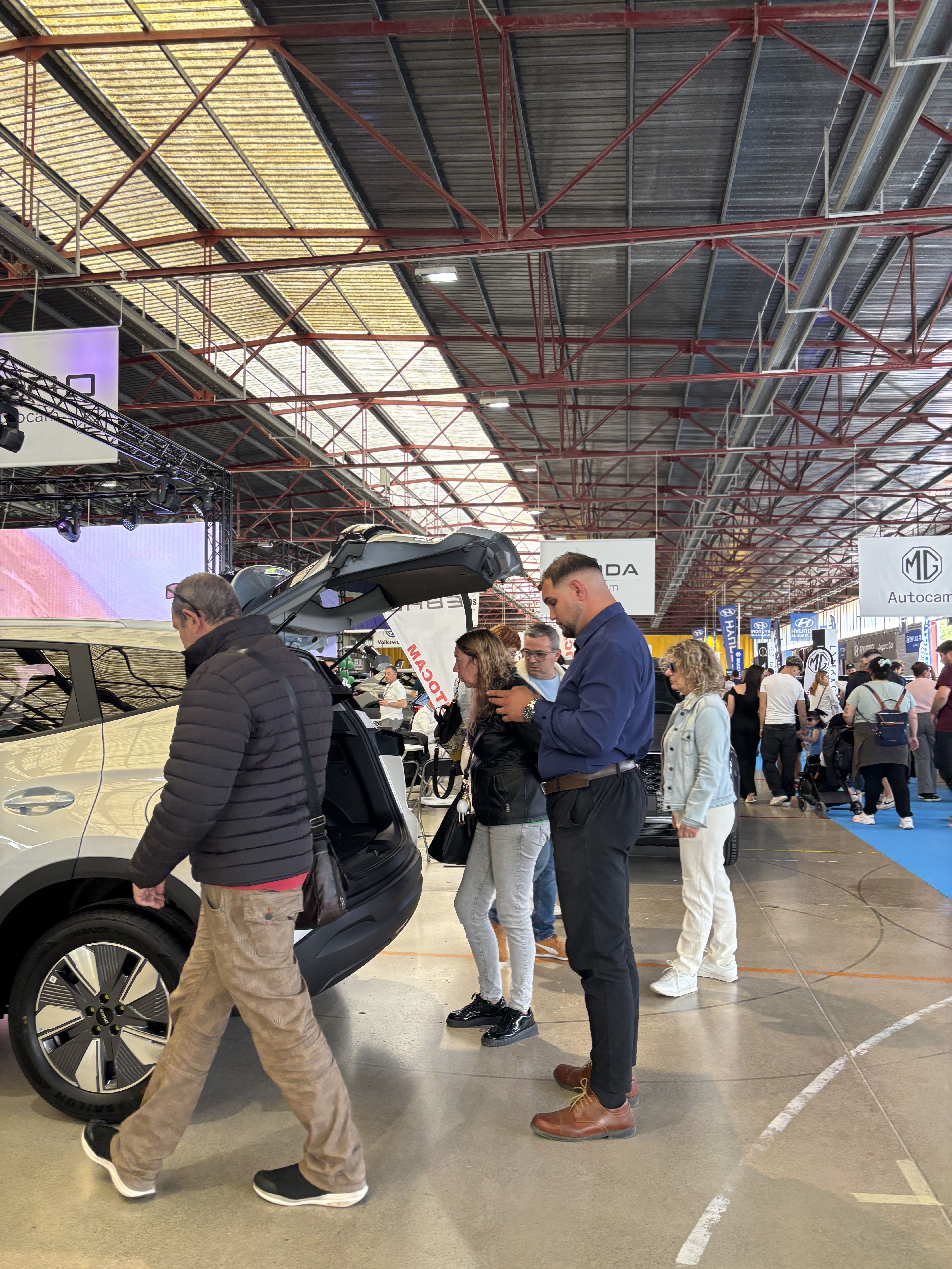 Les Fires de Maig de Vilafranca, vehicles en venda