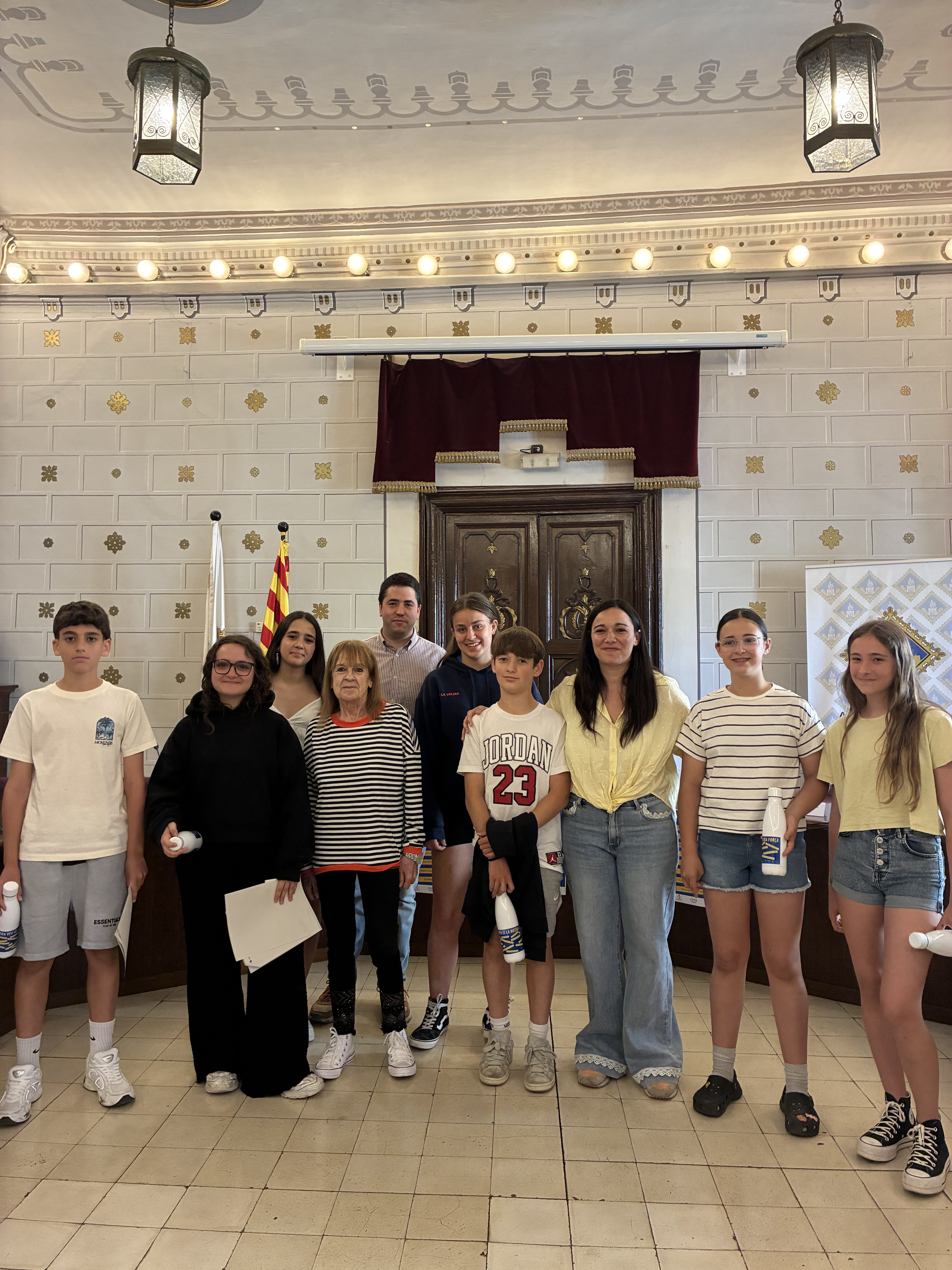 Els adolescents de la Seu alcen la veu contra el bullying amb un manifest i un mural col·laboratiu 3