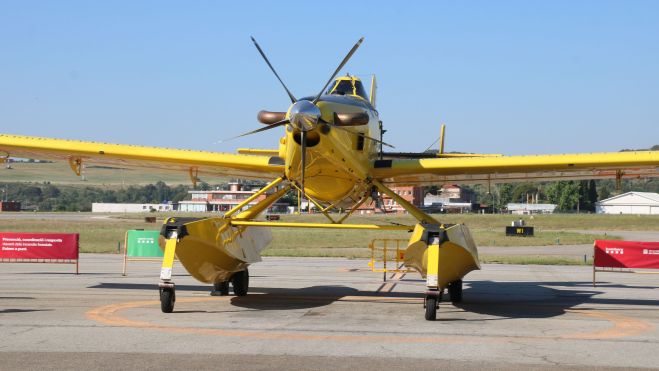 Avió de vigilància i atac a l'aeroport de Sabadell