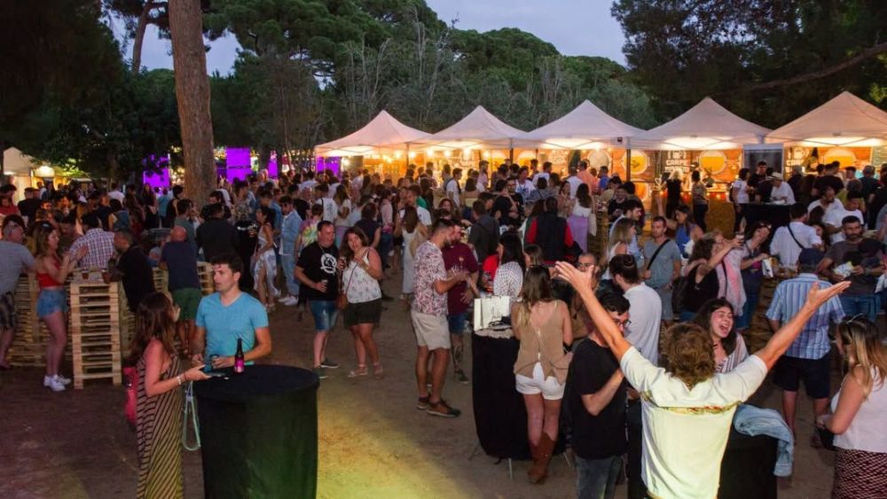 Zona de Foodtrucks i música a la Fira de Cambrils