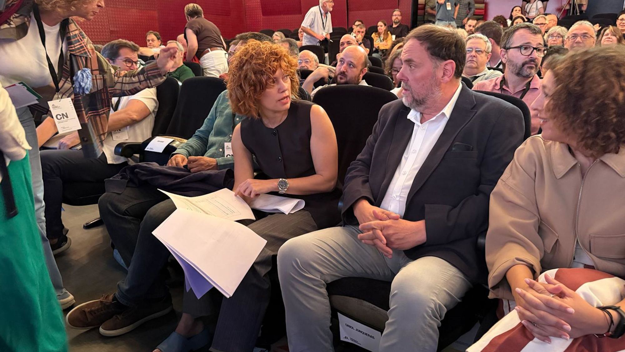 Oriol Junqueras i Elisenda Alamany a l'acte de Banyoles