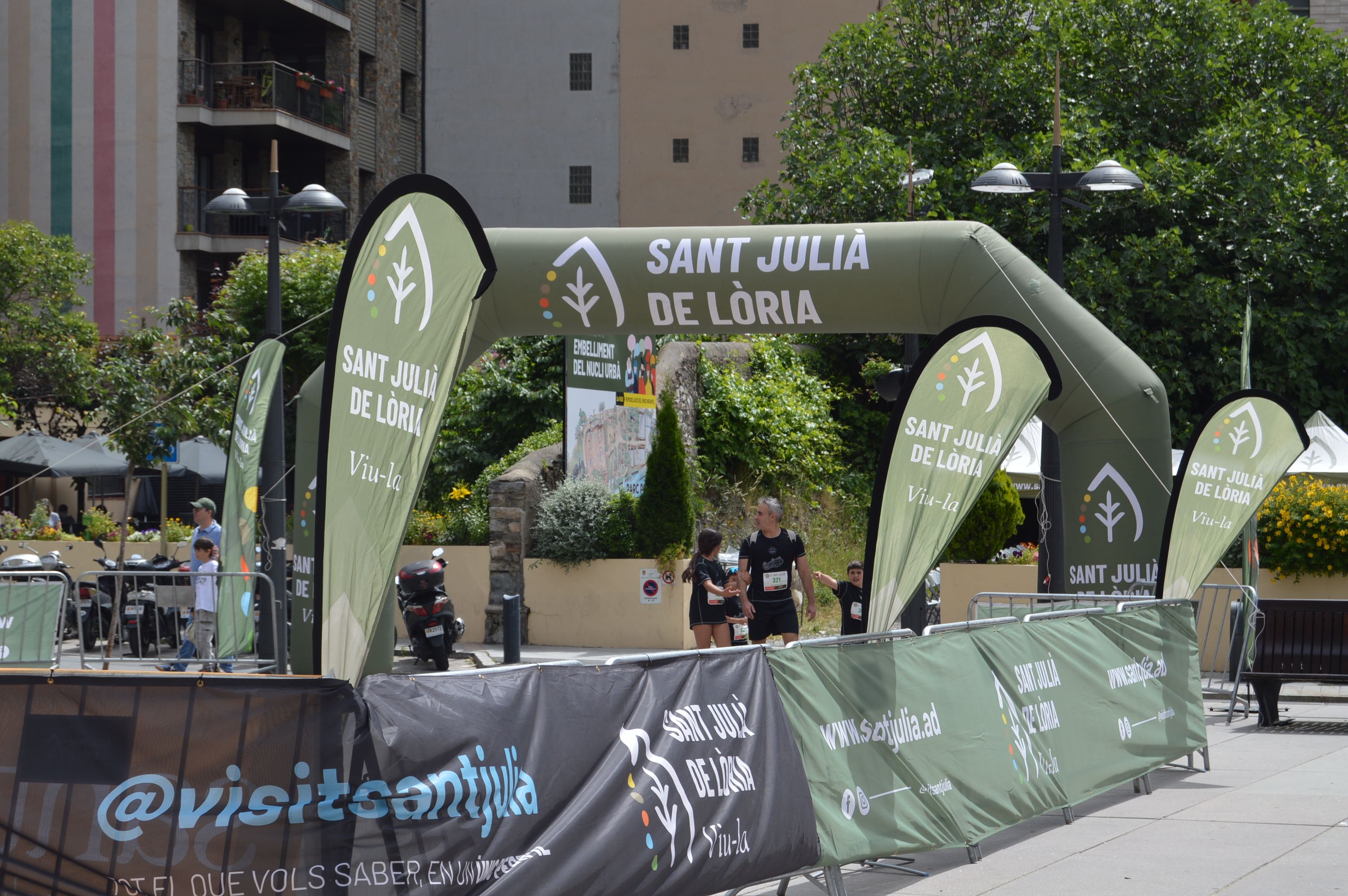 Arribada de participants del Tomb Lauredià | FOTO: M.F. (ANA)