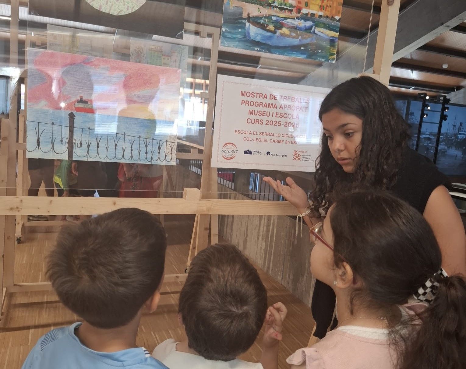 Un centenar d’alumnes comparteixen projectes sobre patrimoni marítim al Museu del Port 2