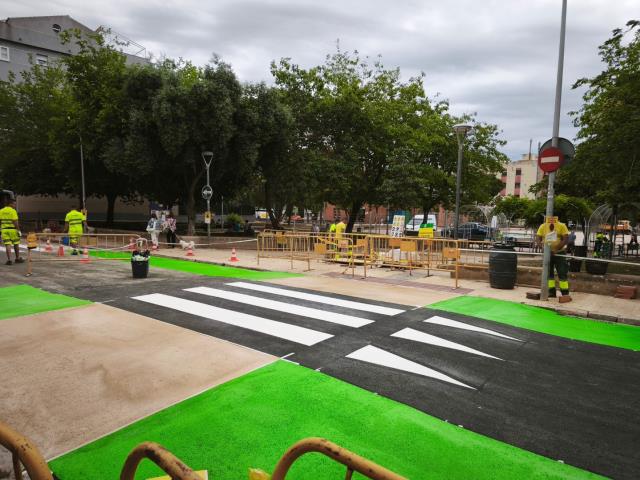 Arranjament de la vorera nord dels jardins Francesc Macià de Vilanova i la Geltrú