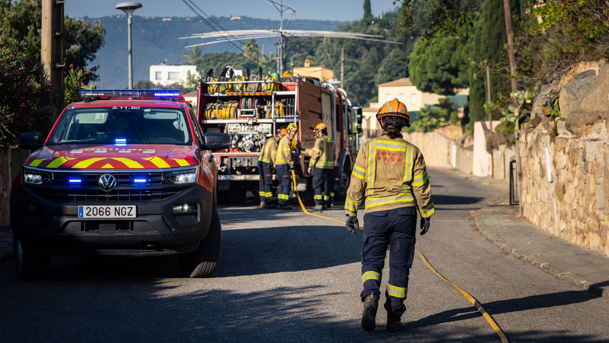 Els Bombers a la urbanització de les Cabanyes de Calonge