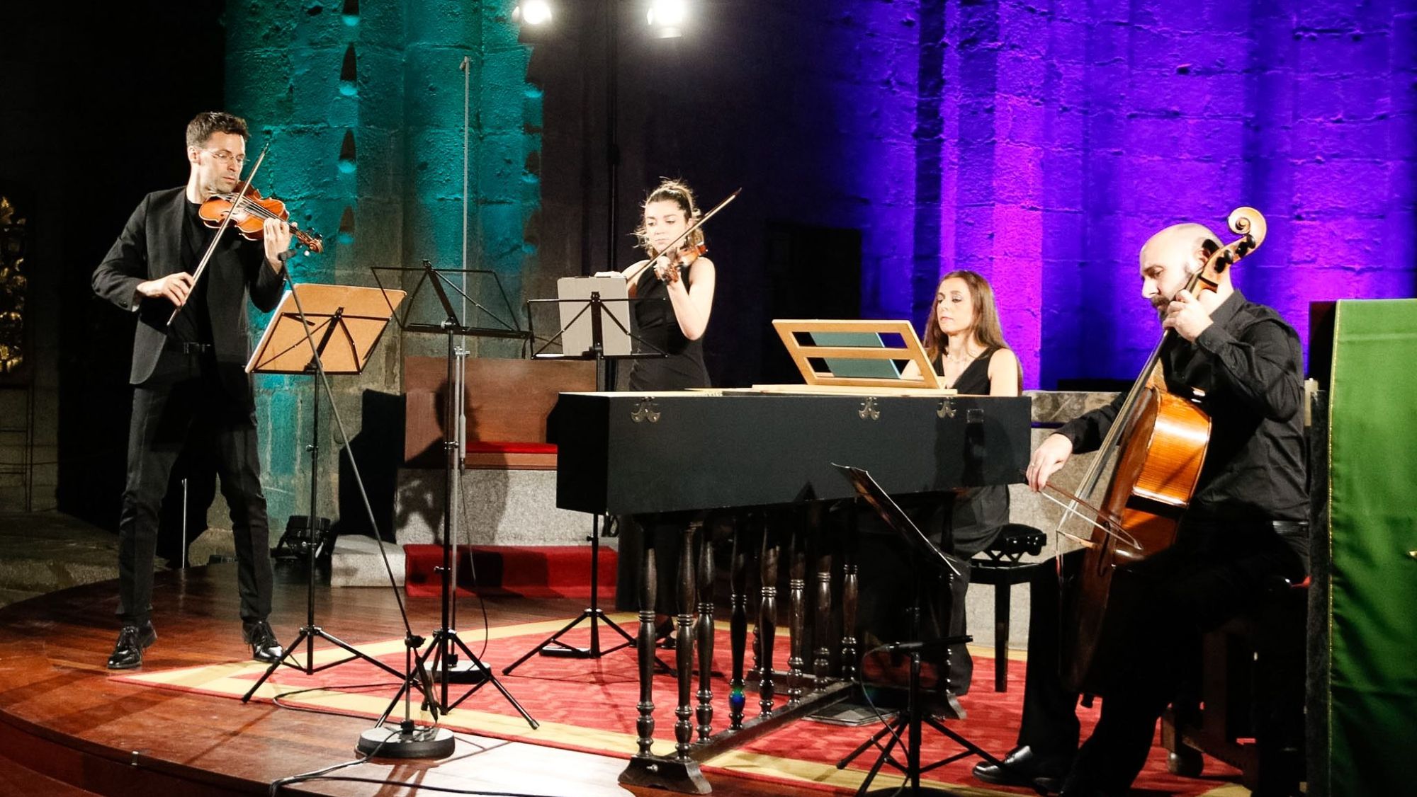 Un moment de l'actuació de l'Ensemble Comtal Barcelona durant el concert inaugural del FeMAP