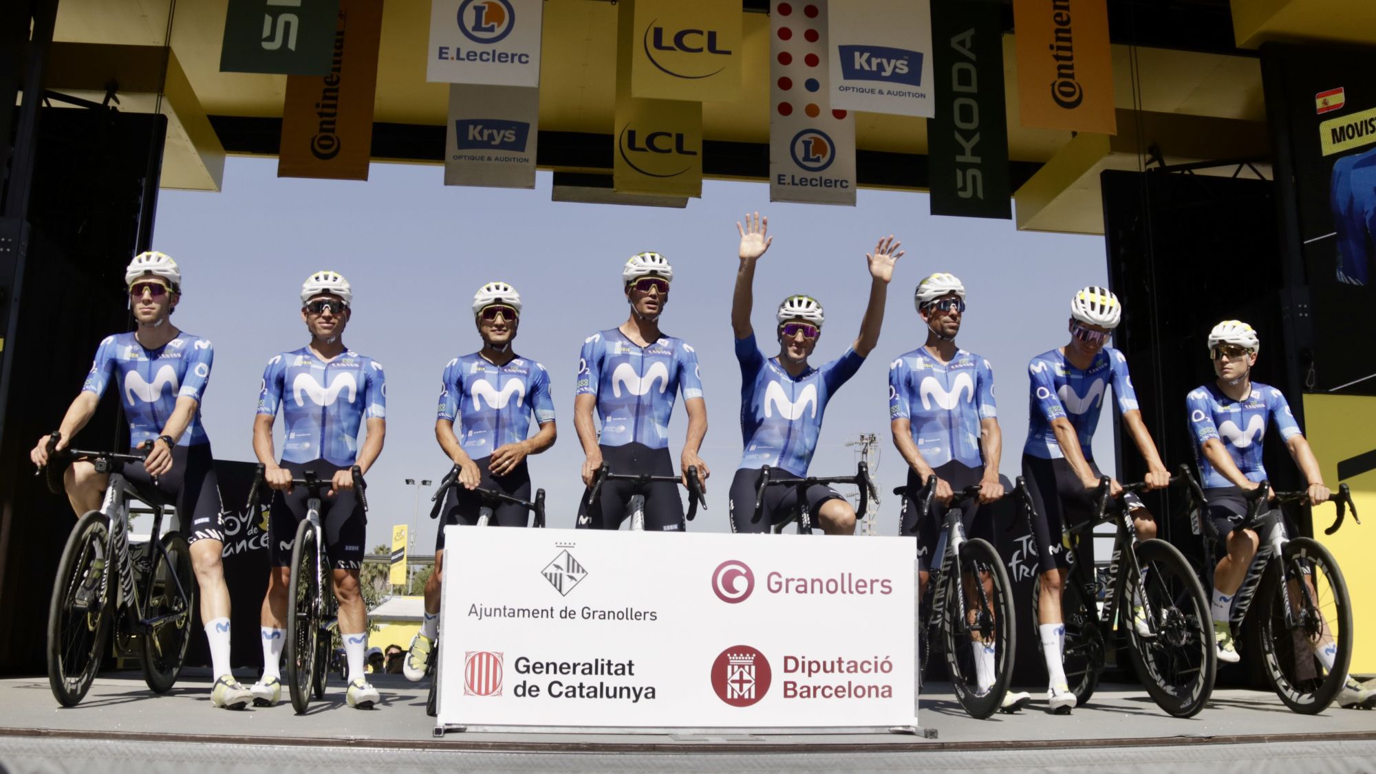 Granollers viu una jornada històrica amb el Tour carrers plens, calor i aficionats arribats d’arreu 2