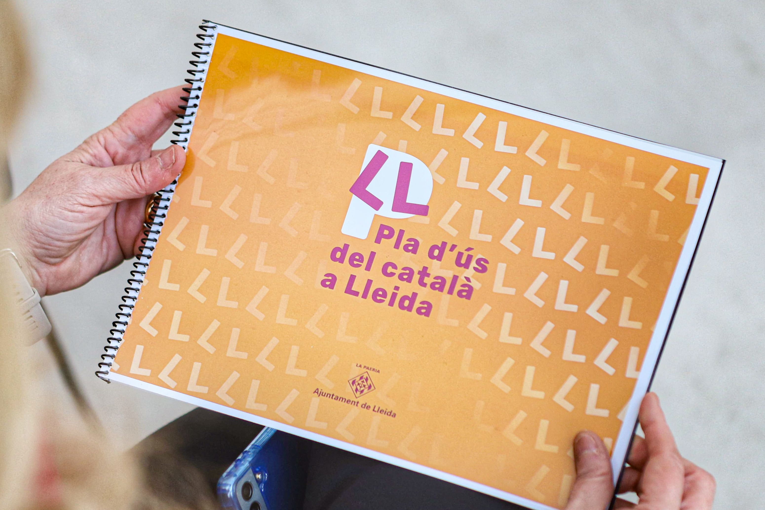 El dossier del Plan de Usos del Catalán en Lérida (JuntsXCat Paeria).
