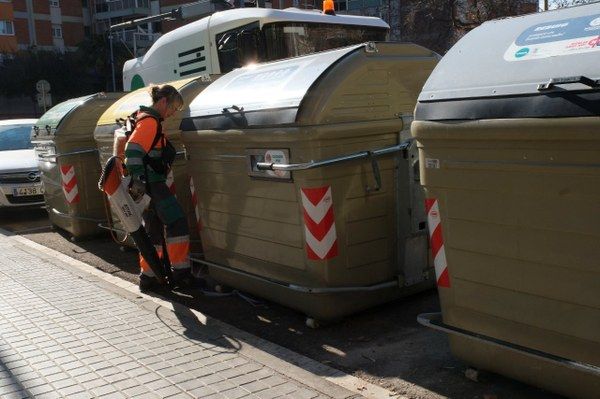 Contenidors de la brossa a Cornellà