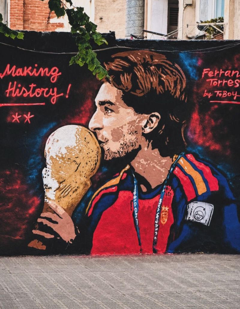 Mural de Ferran Torres al barri de Gràcia