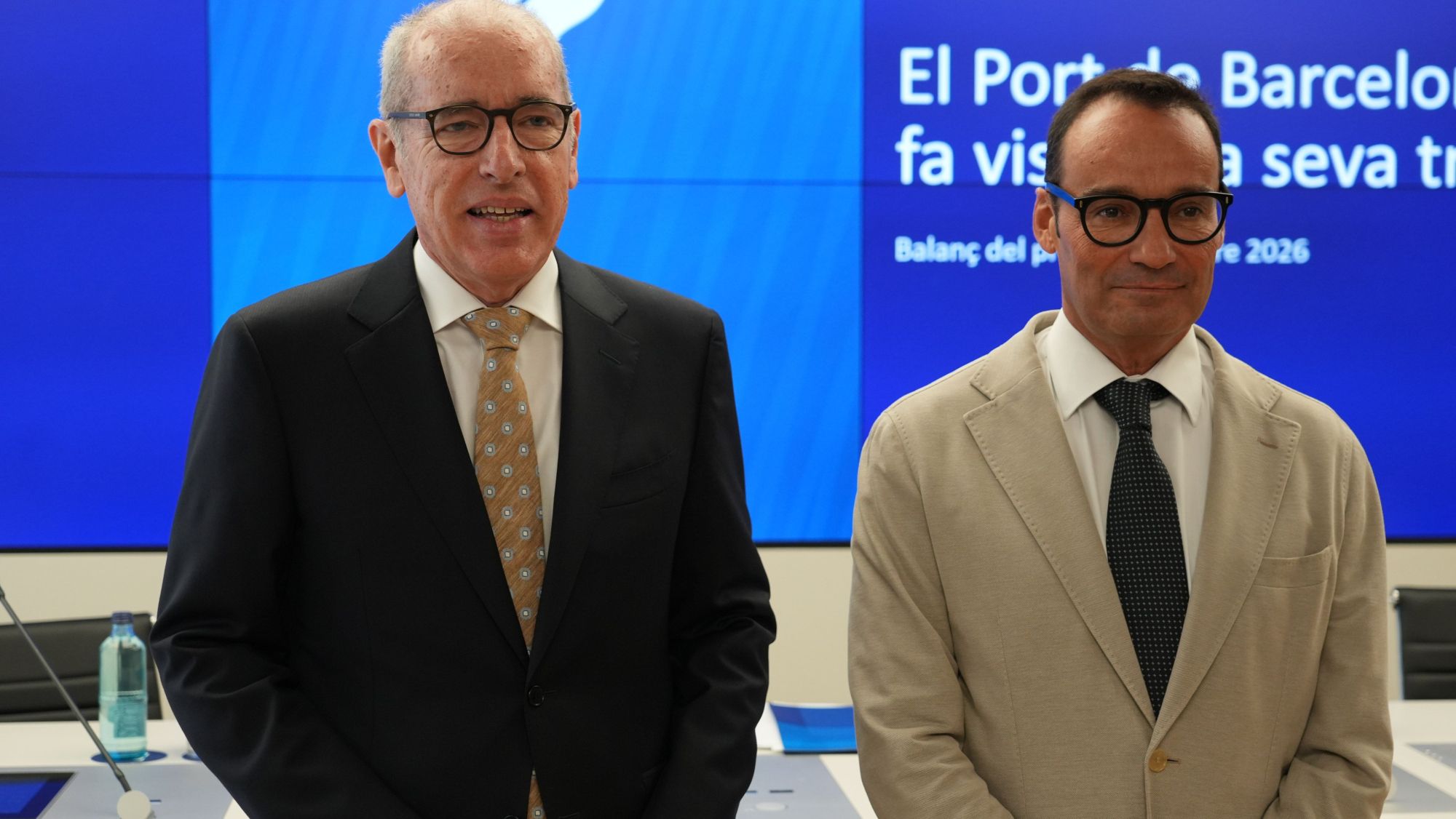 El president del Port de Barcelona, José Alberto Carbonell, i el director general Àlex Garcia durant la presentació dels resultats de tràfic i els projectes endegats durant el primer semestre de 2026