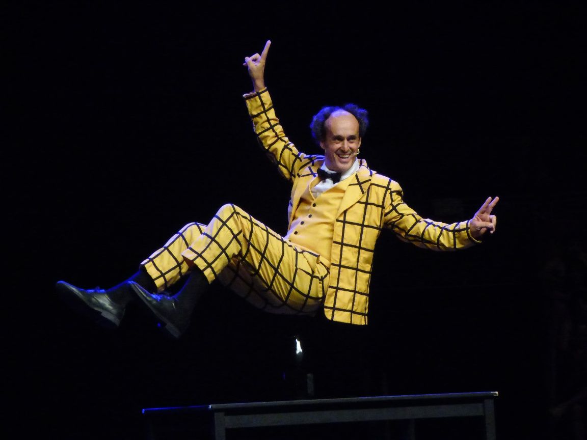 Un dels artistes del Vèrtebra Dansa