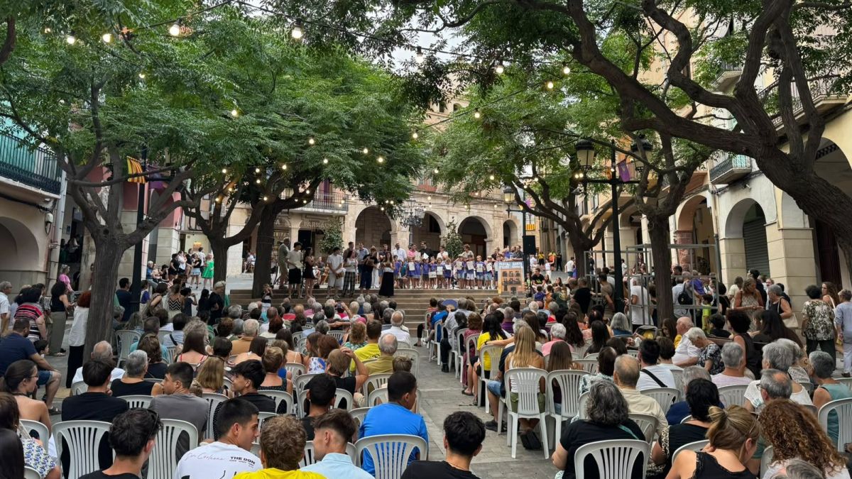 Moltes persones van acudir a la presentació de les festes de Falset