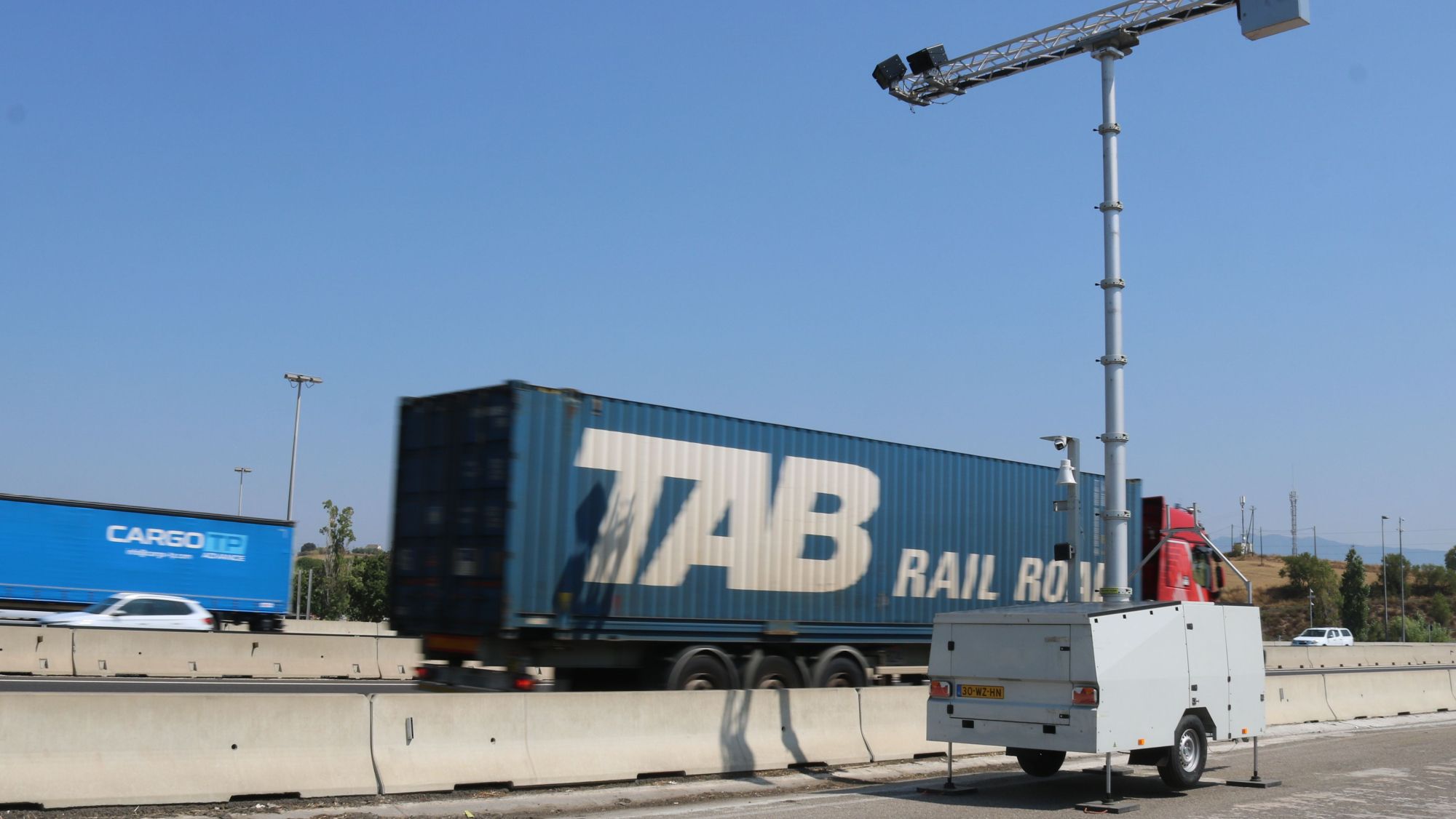 El carro amb la nova tecnologia instal·lat a l'AP 7 (2)