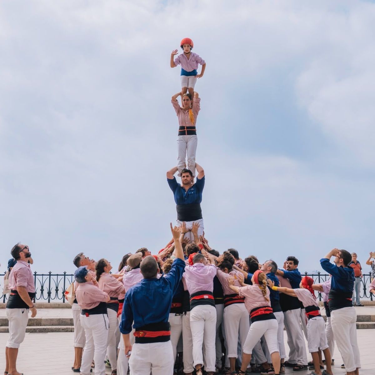 Els Xiquets de Tarragona celebrant el seu Centenari al Balcó del Mediterrani