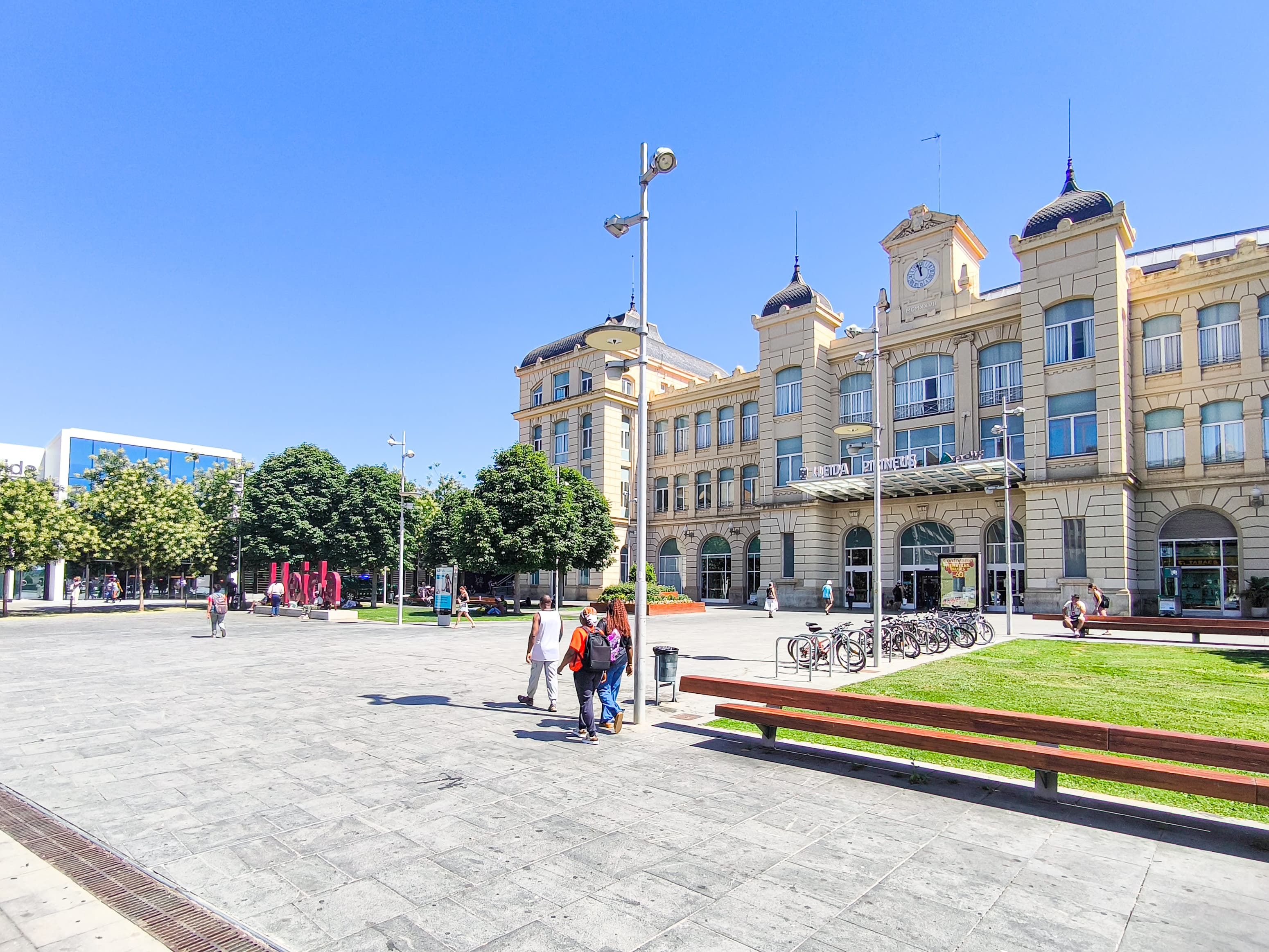 Plaça Edil Saturnino (JuntsXCat Paeria).