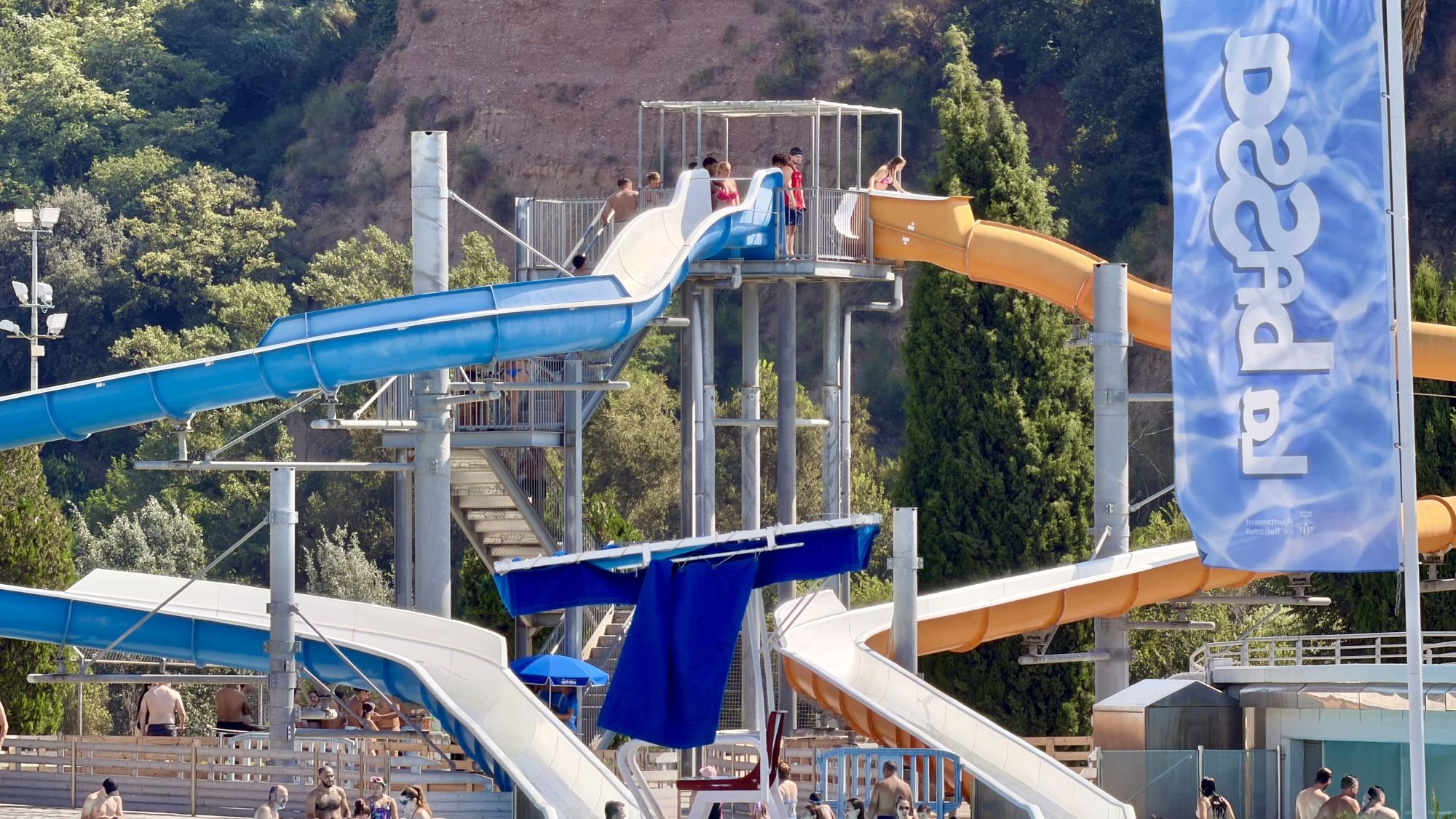 Ambient a la Bassa, la principal piscina de Sabadell. (4)