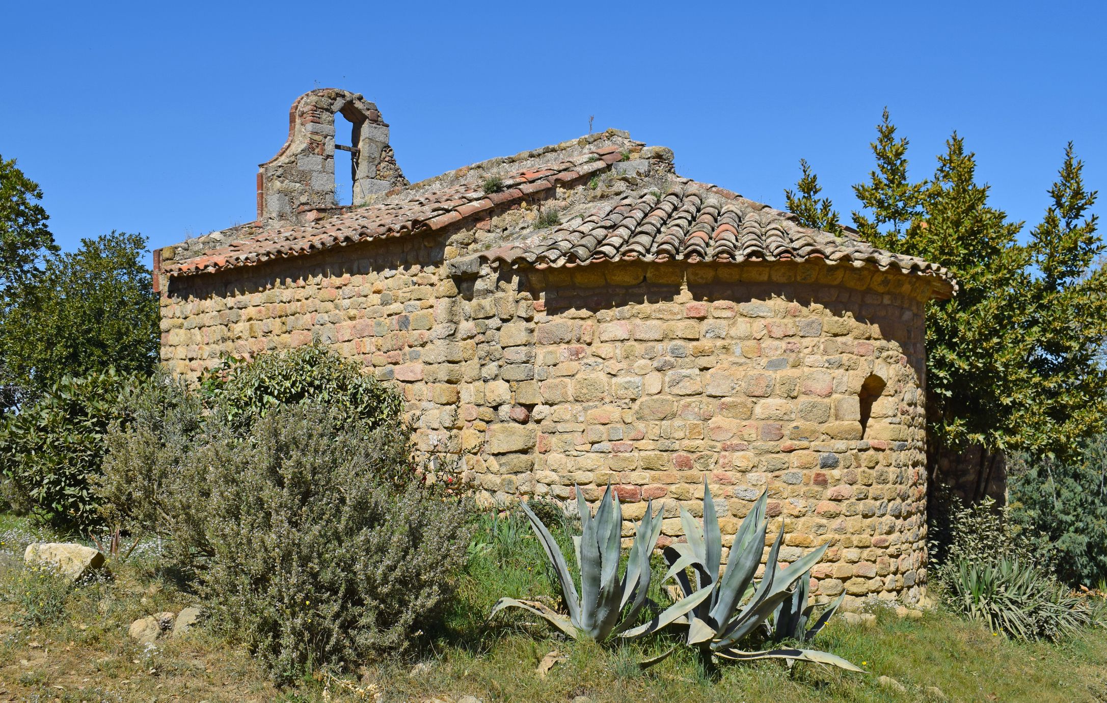 Ermita de Sant Bartomeu de Cabanyes, a Òrrius