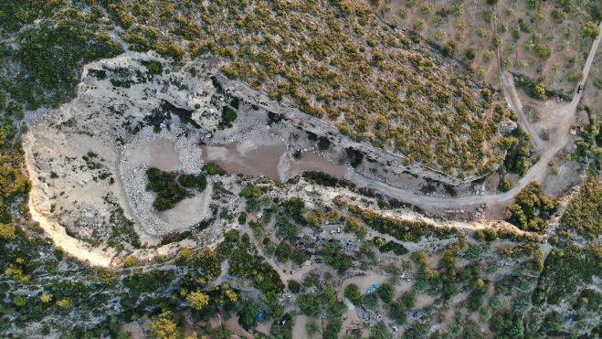 Vista aèria de la pedrera de Torre del Moro, amb les tasques de restauració pràcticament finalitzades
