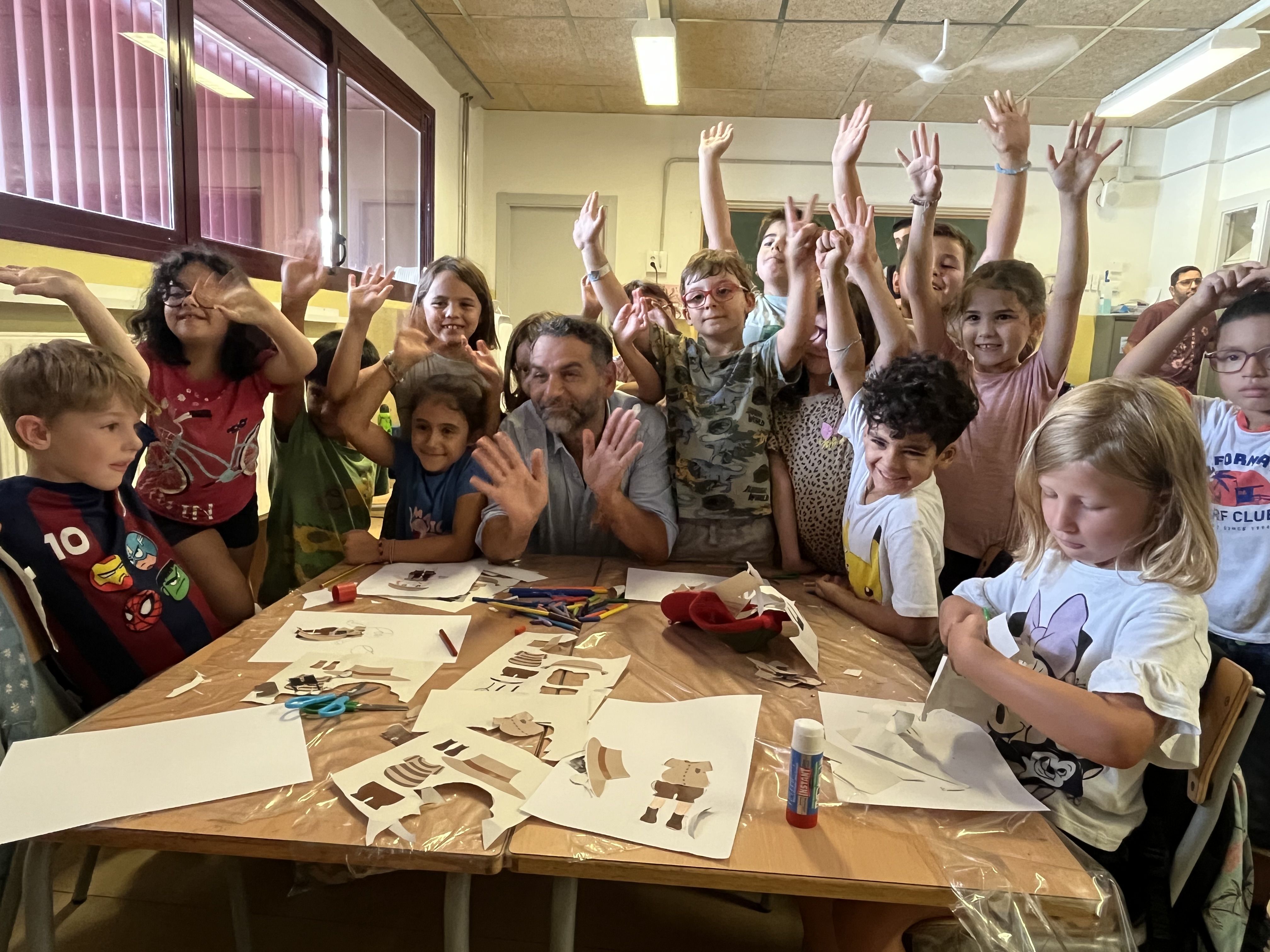 Les estades municipals d’estiu han incorporat la figura de l’assistent personal per garantir un lleure més inclusiu | FOTO: Ajuntament de Lleida