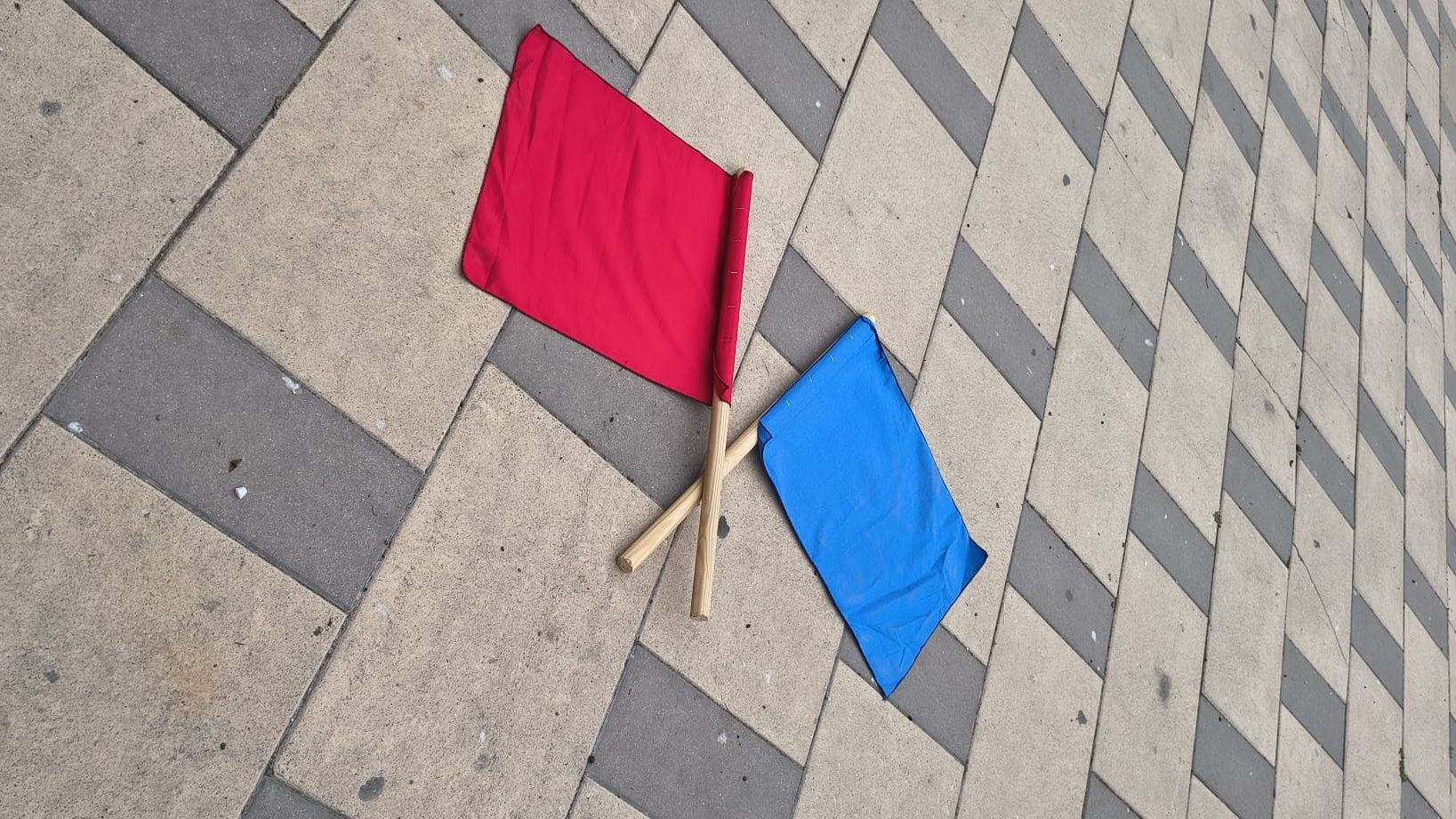 Més de quaranta joves participen en la gimcana nocturna “Atrapa la bandera” de Santa Coloma de Quera (2)
