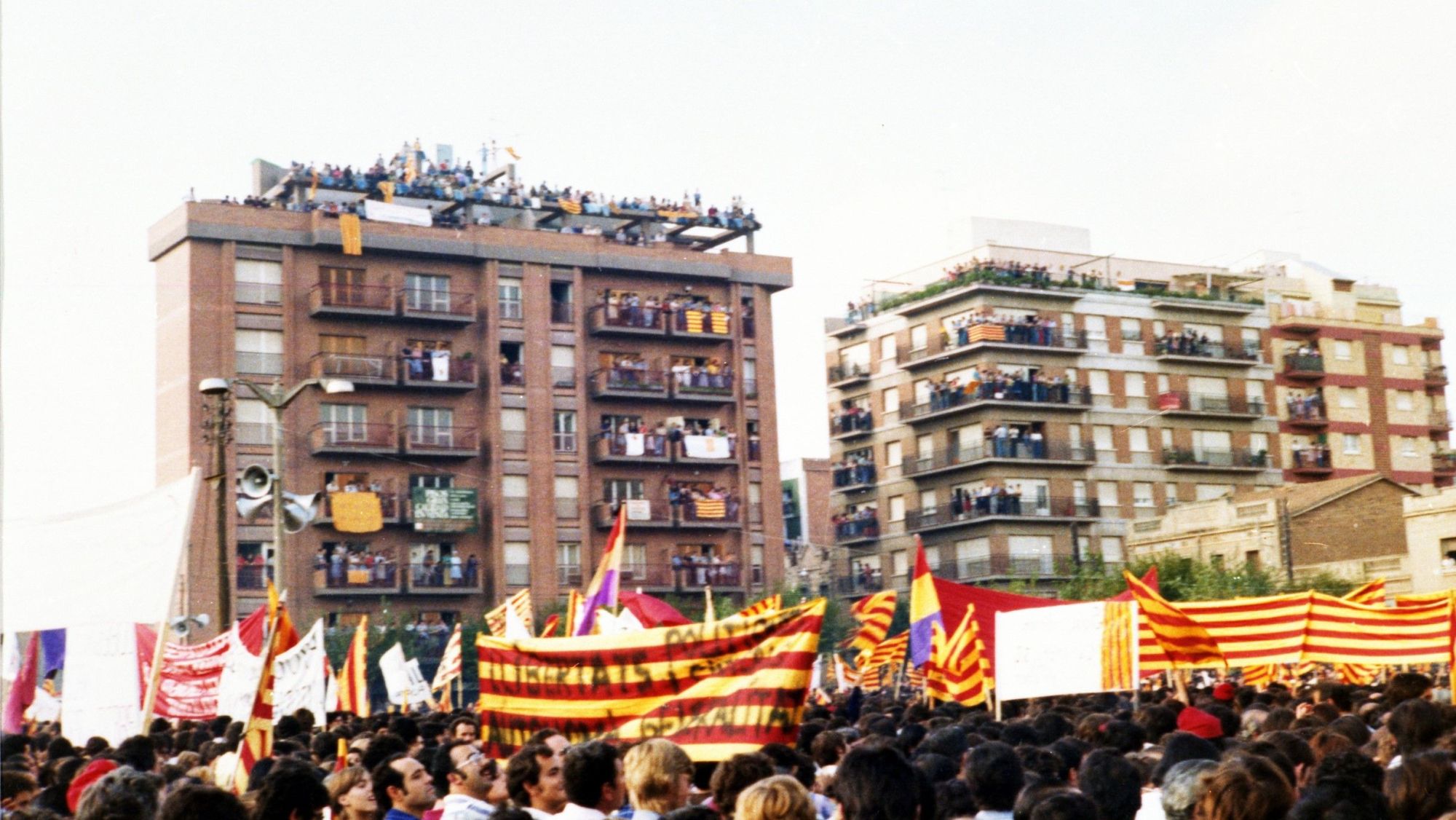 Plaça de Catalunya de Sant Boi, diada 76 Fons Jaume Vilà Tous