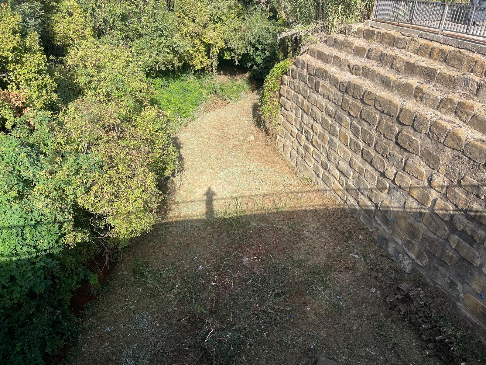 Tremp neteja més de 200 metres del barranc de la Font Vella per prevenir afectacions per pluges 2
