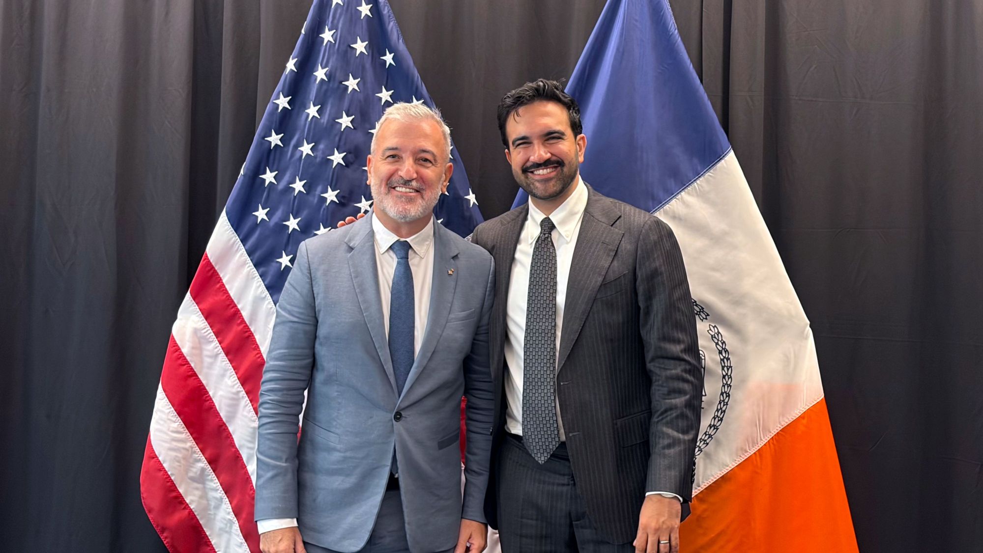 L'alcalde de Barcelona, Jaume Collboni, i el de Nova York, Zohran Mamdani, en la trobada bilateral a la cimera Urban 20.